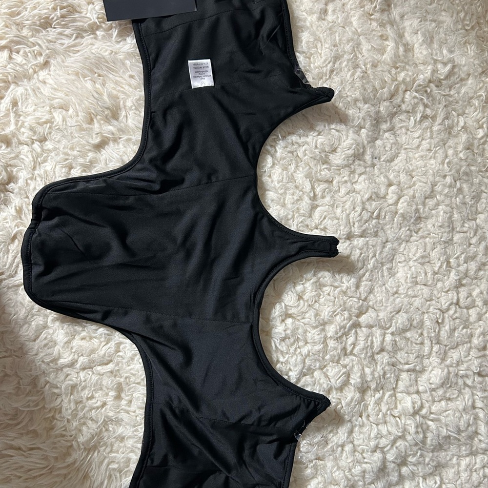 NWT FASHION NOVA Fashion Forward, Sexy Black corset 🖤 . Back zip. - Picture 3 of 4